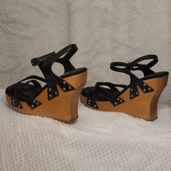 Wood Platform Heels by Steve Madden - Picture 3 of 8